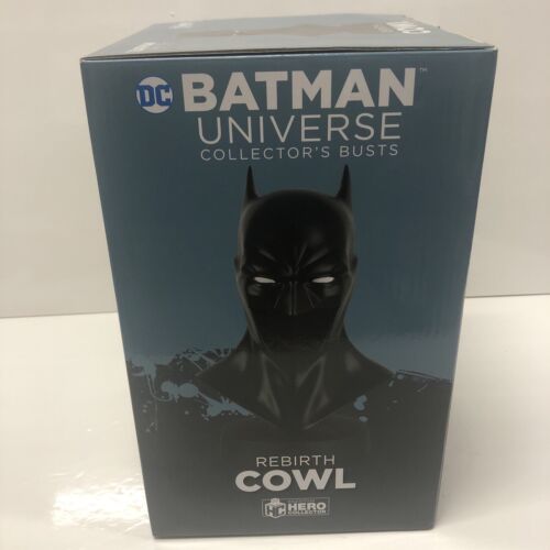 Batman Universe • Collector’s Bust Rebirth Cowl • Eaglemoss Hero Collector