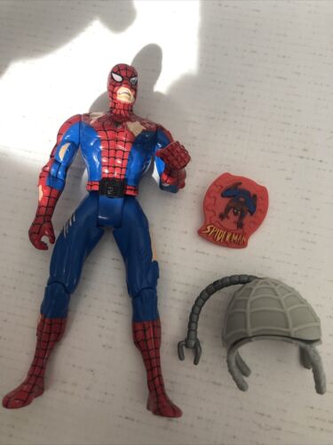 1995 Toy Biz Marvel Spider Man Battle Ravaged 5" Action Figure