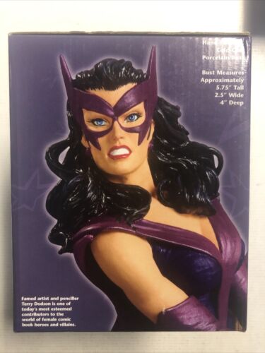 Women of The DC Universe Series 2 (2008) Huntress