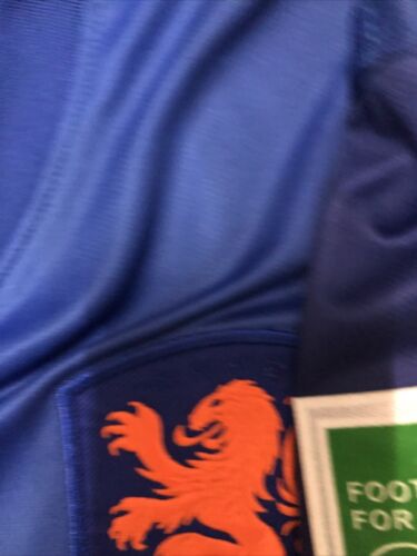 Robben • Blue And Orange •