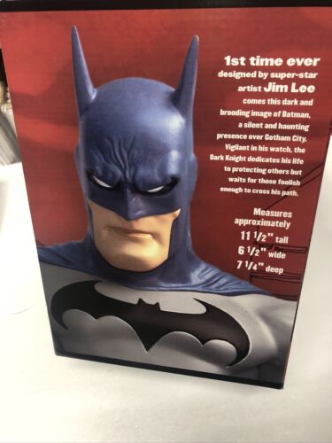 Batman Jim Lee hand painted Cold Cast Porcelain statue 3415 of 6000 New MIB Rare