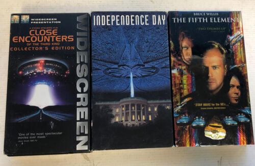 Independence Day,Close Encounter Of The Third Kind,Fifth Element (1996-1998)VHS