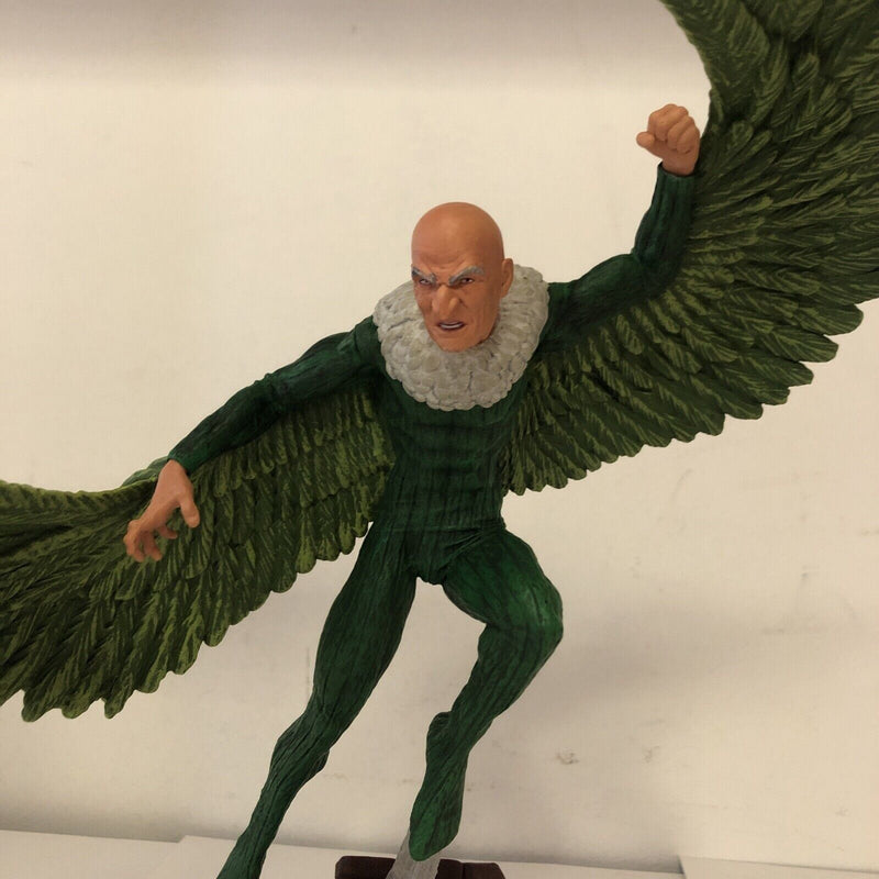 The Vulture • Marvel Gallery • PVC Diorama • Diamond Select Toys