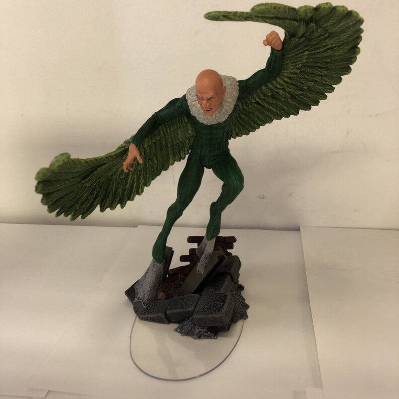 The Vulture • Marvel Gallery • PVC Diorama • Diamond Select Toys