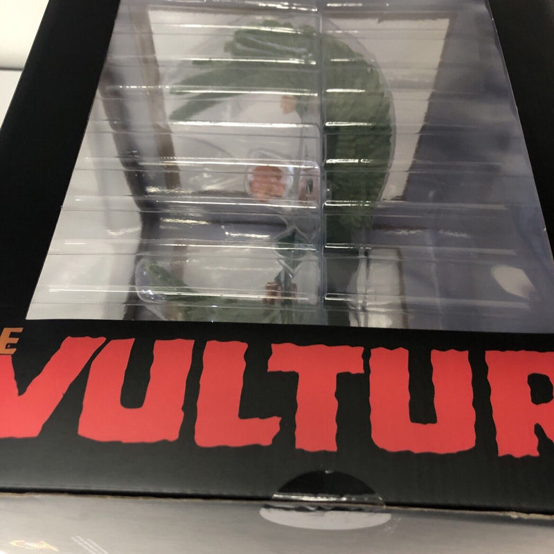 The Vulture • Marvel Gallery • PVC Diorama • Diamond Select Toys