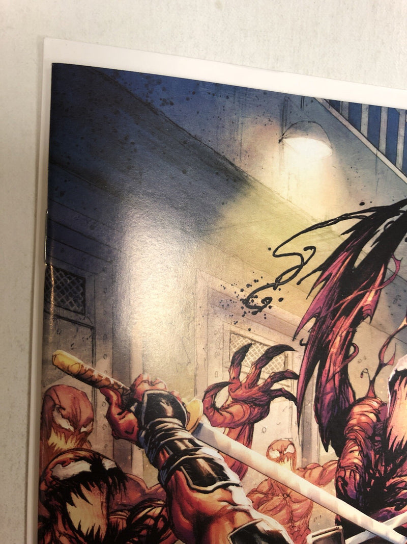 Absolute Carnage VS Deadpool