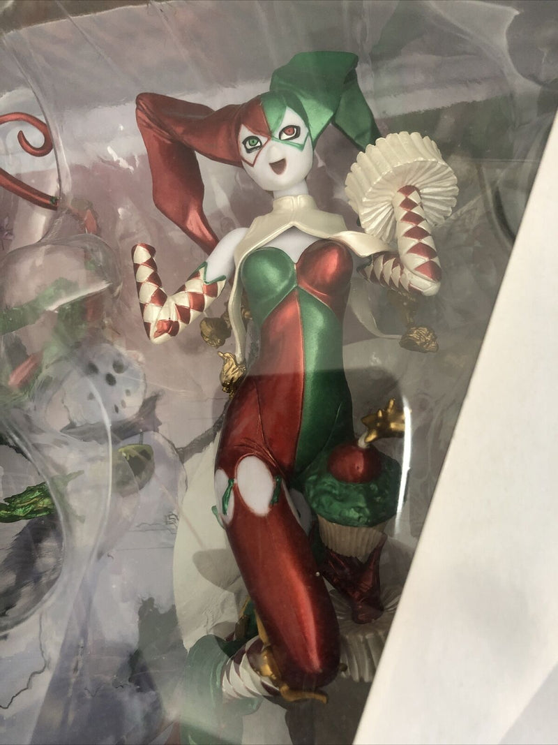 Ame-Comi Harley Quinn & Poison Ivy Holiday Variant 2-Pack Figure