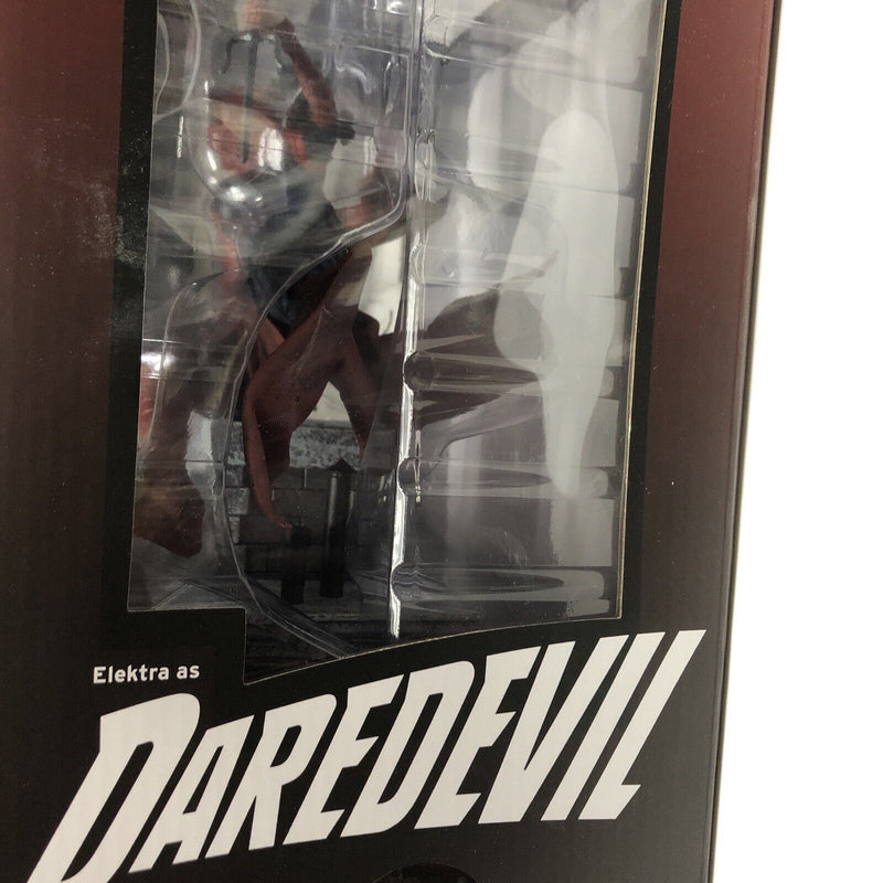 Elektra As Daredevil • Marvel Gallery Diorama • Diamond Select Toys