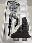 Lady Death Statue (2016)