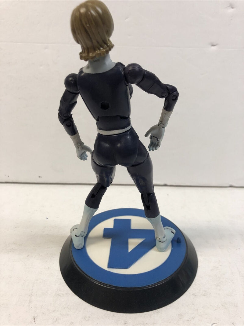 Marvel Legends Fantastic Four Box Invisible Woman Action Figure 2004 Mint