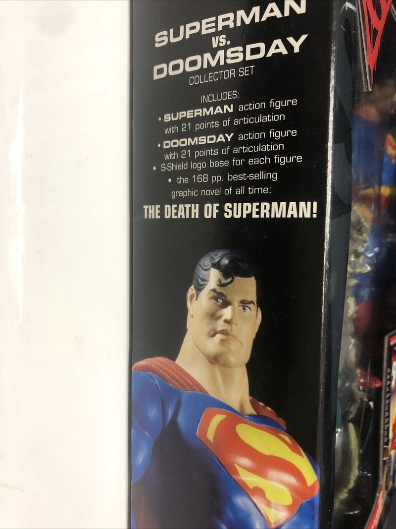 Superman vs. Doomsday Collector Set NIB Action Figures Graphic Novel