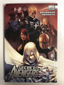 Secret Avengers - Vol.1: Mission To Mars Hc Hardcover (2011) (NM) Ed Brubaker