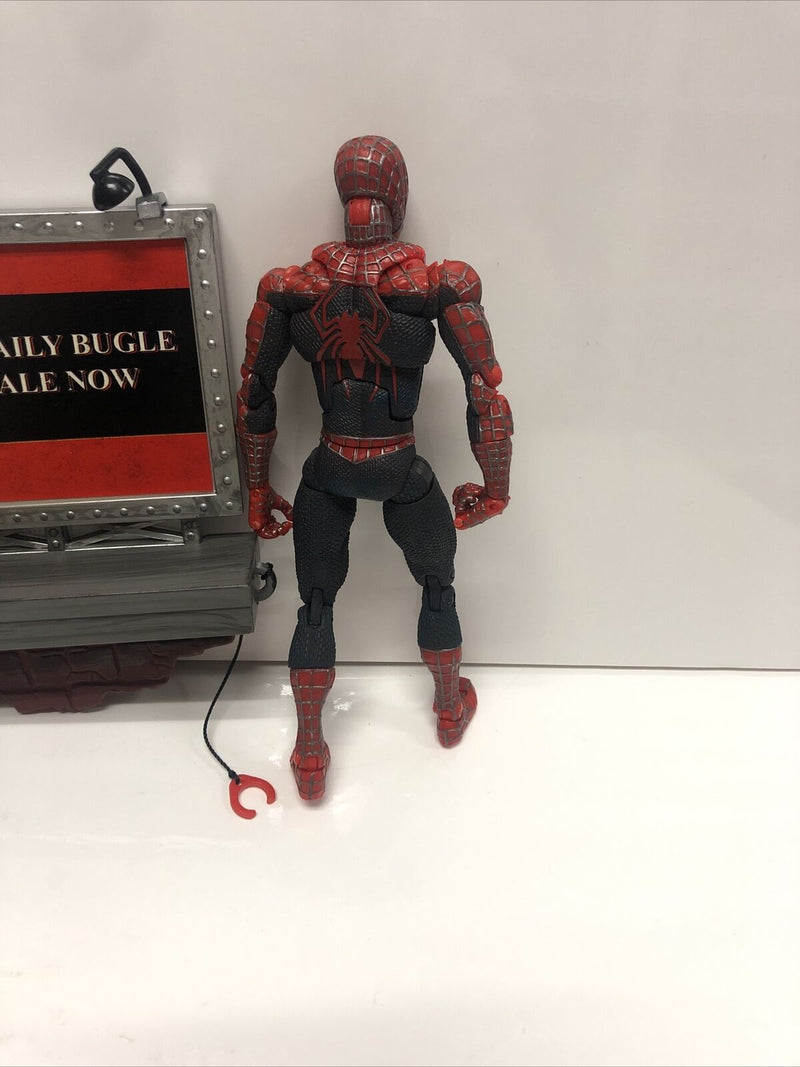 Spider-Man 2 (2002)  • Movie Super Poseable 6" Figure  • Red & Black • Marvel !