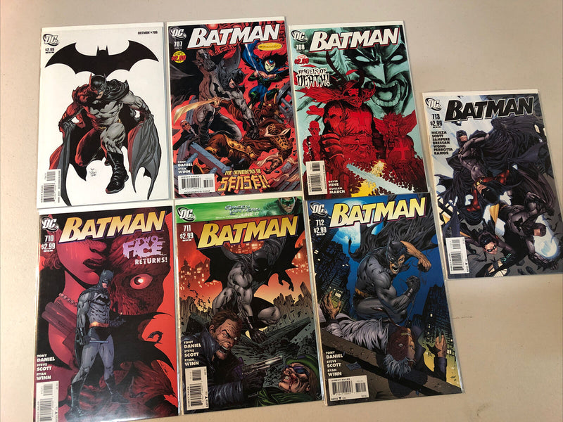 Batman  (2003) #620-713 Missing #635,638,655,656,664,666, 707 DC Comics NM Set