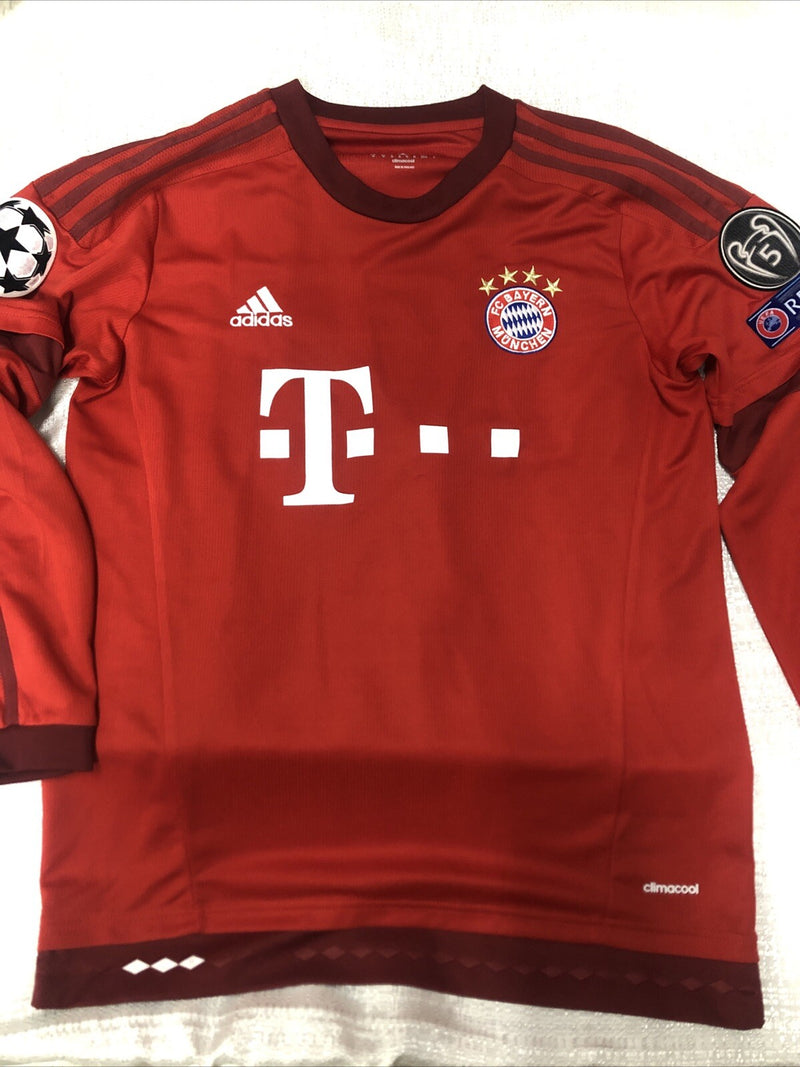 Robben • Team Viewer • Red & White