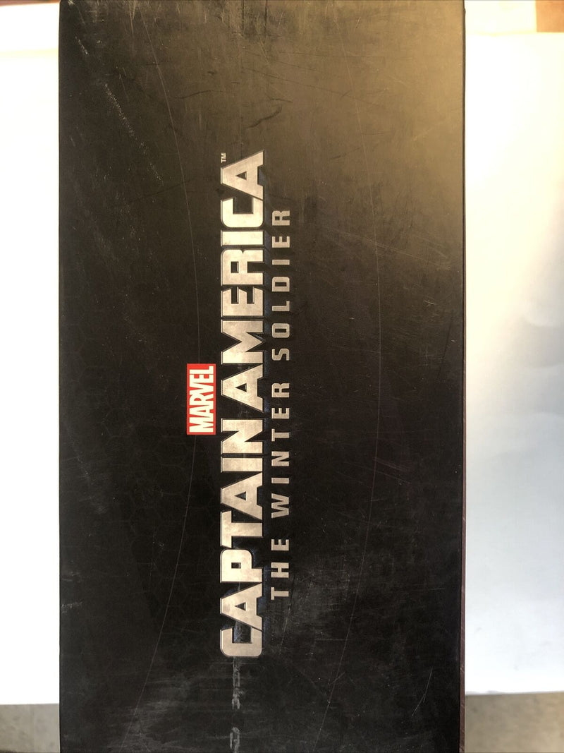 Hot Toys Masterpiece Captain America Winter Soldier Black Widow 1/6 scale figure