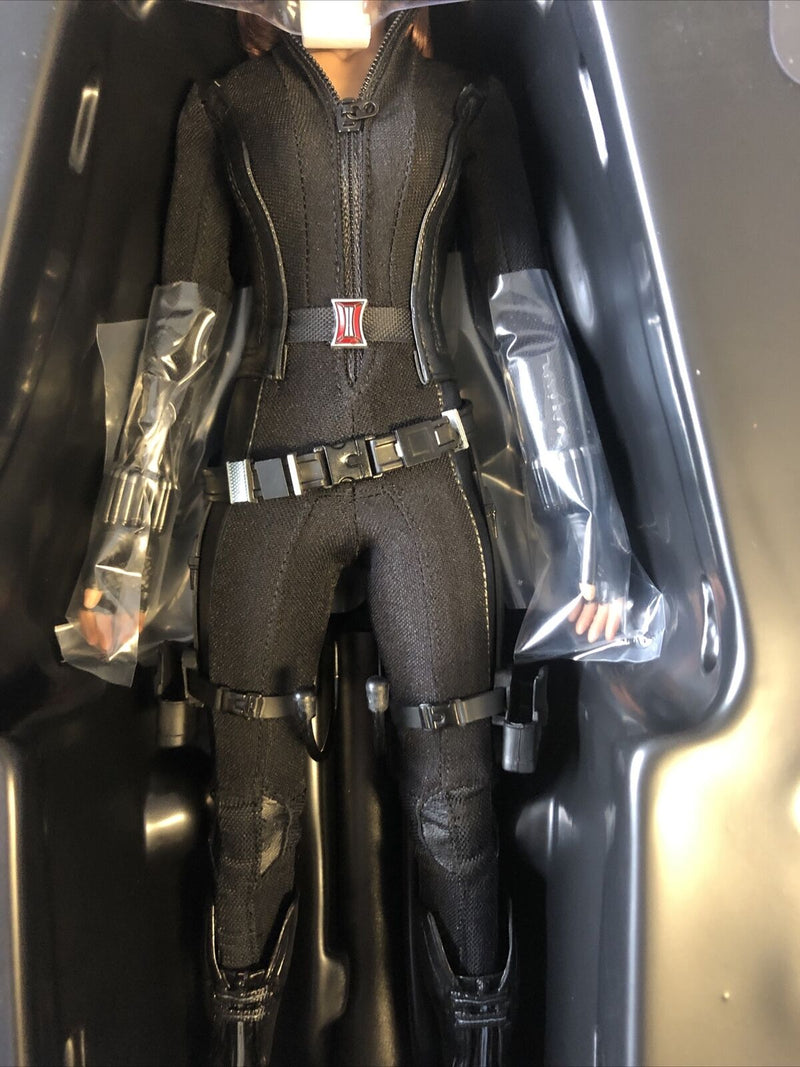 Hot Toys Masterpiece Captain America Winter Soldier Black Widow 1/6 scale figure