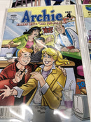 Archie Comics Set Issue (2010)
