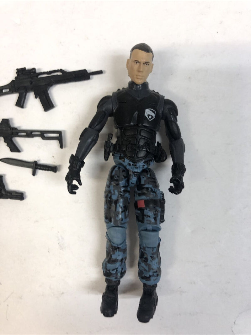 Conrad Duke Hauser V40 GI Joe Action Figure 2009 Rise Of Cobra Complete Mint