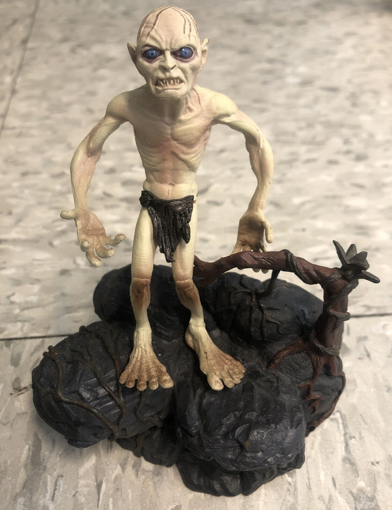 Lord of the Rings Gollum Smeagol with Sound Base 2003 NLP Marvel
