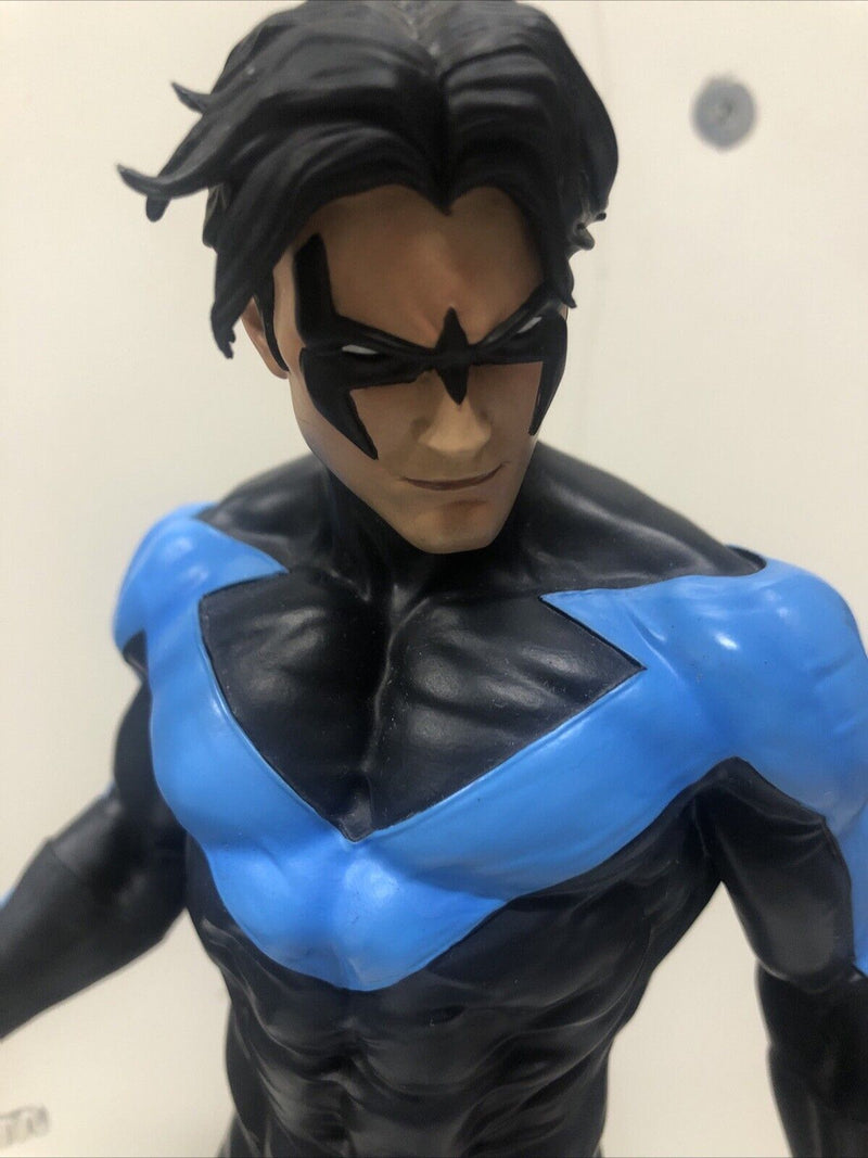 DC Designer Series • Nightwing • Statue • 2556 Of 5000 • DC Collectibles Broken