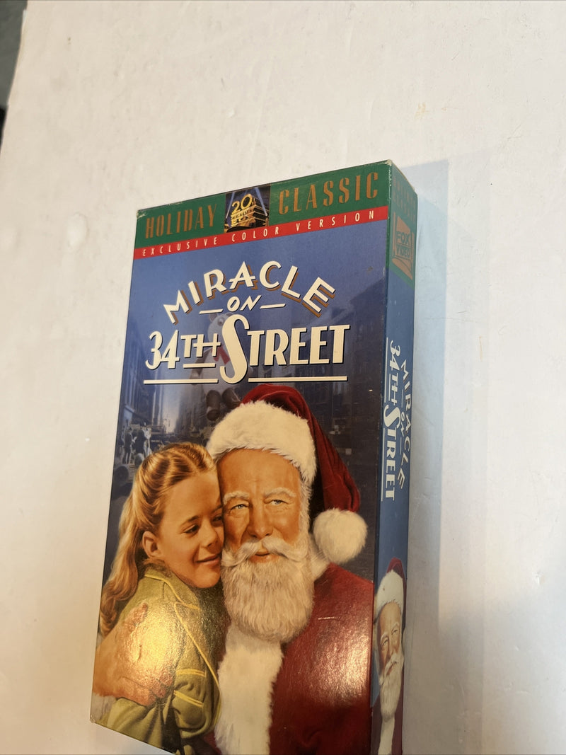 Miracle on 34th Street (VHS, 1993, Colorized) Maureen O’Hare • John Payne