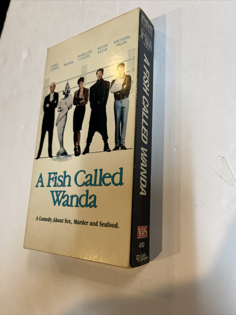 A Fish Called Wanda (VHS) John Cleese • Jamie Lee Curtis • Kevin Kline • Palin