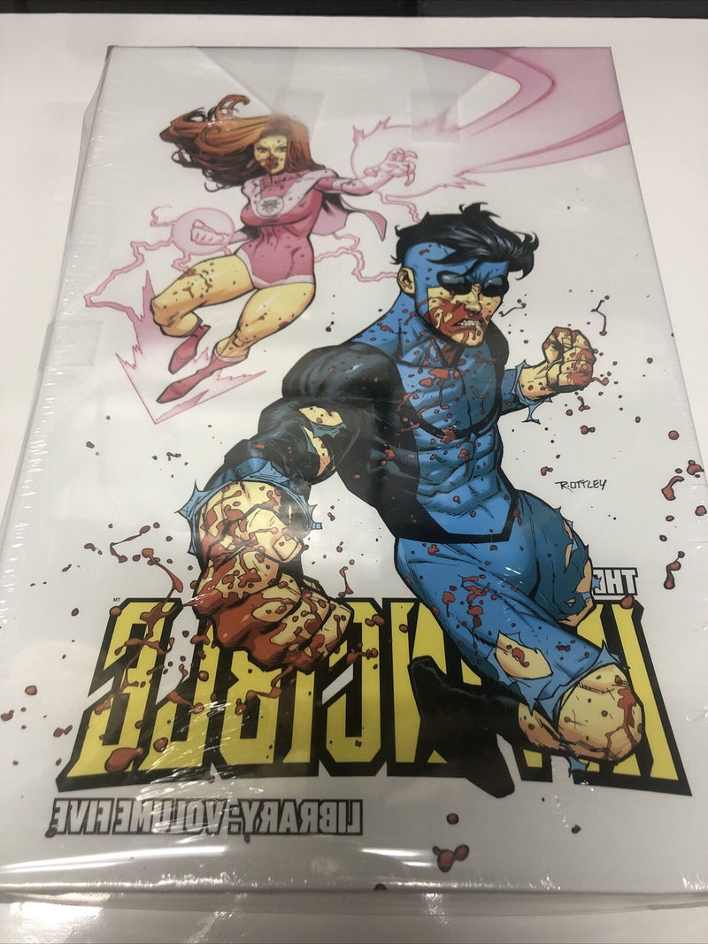 Complete Invincible Library : Vol