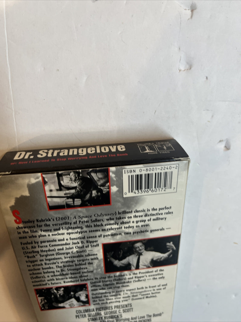 Dr. Strangelove or: How I Learned to Stop Worrying and Love the Bomb (VHS, 1988)