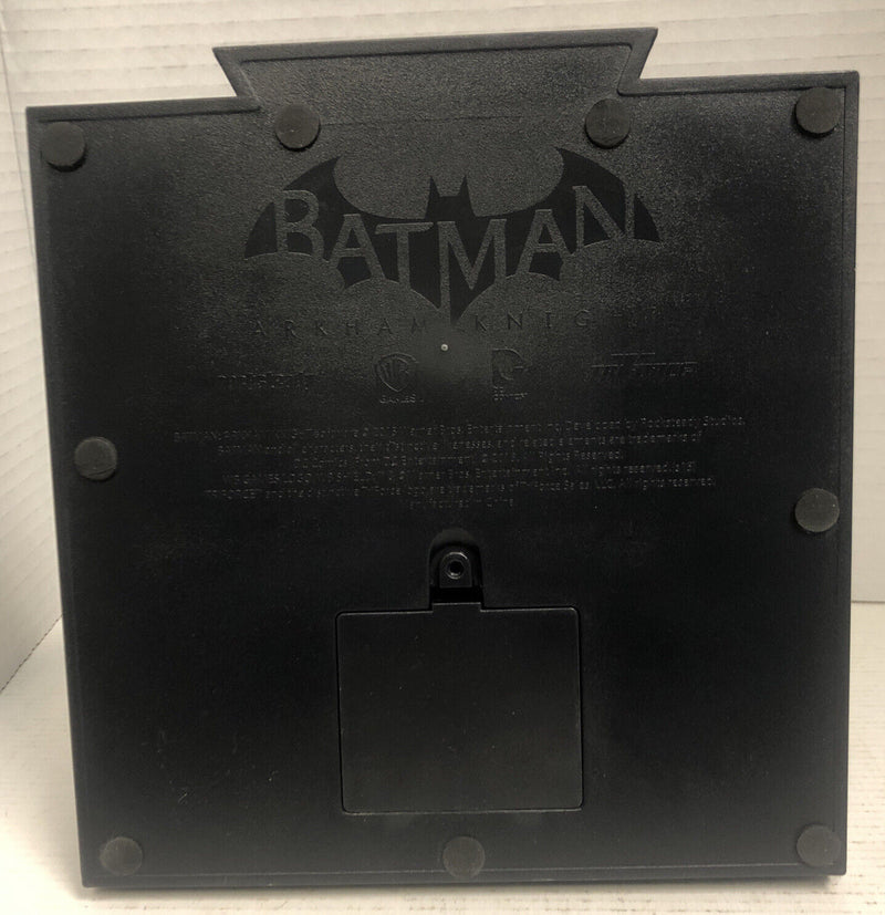 Gotham knight Batman Figurine ( Rocksteady ) - (In Memory Of The Gotham Knight )