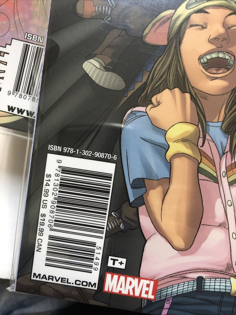 Runaways Escape To New York Vol.5 (2017) Marvel TPB SC Vaughan
