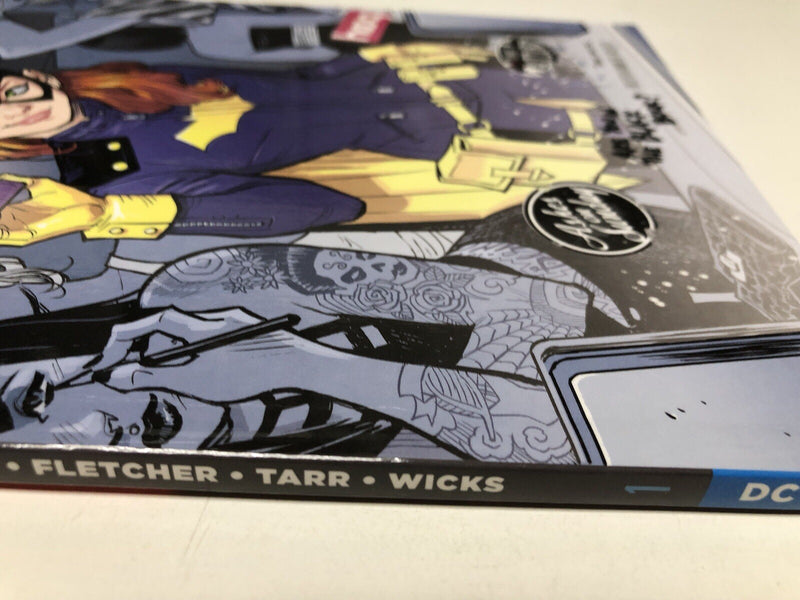 Batgirl Vol 01 Batgirl Of Burnside (2015) | DC | TPB Softcover Brand New