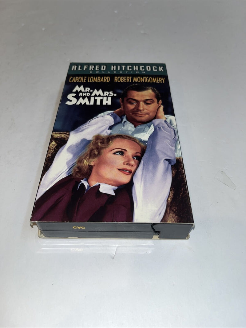 Mr. and Mrs. Smith (VHS, 2000, B&W) Alfred Hitchcock • Carole Lombard