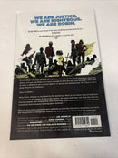 We Are Robin Vol.1 The Vigilante Business  (2016) DC Comics TPB SC Lee Bermejo