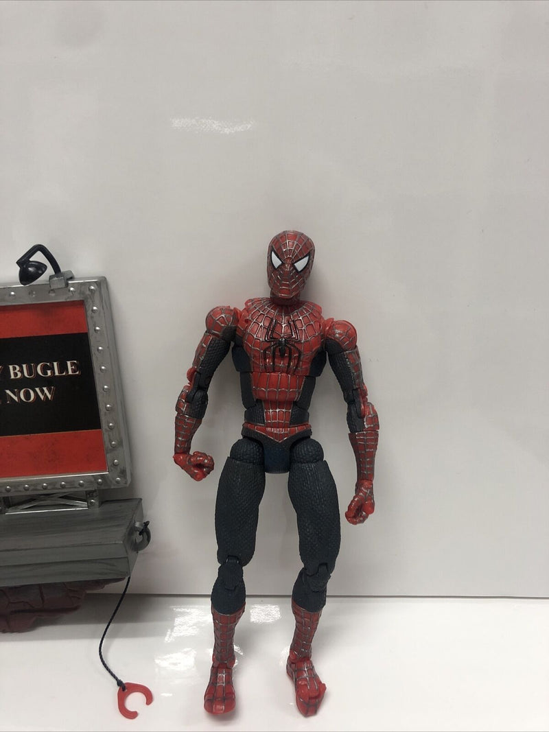 Spider-Man 2 (2002)  • Movie Super Poseable 6" Figure  • Red & Black • Marvel !