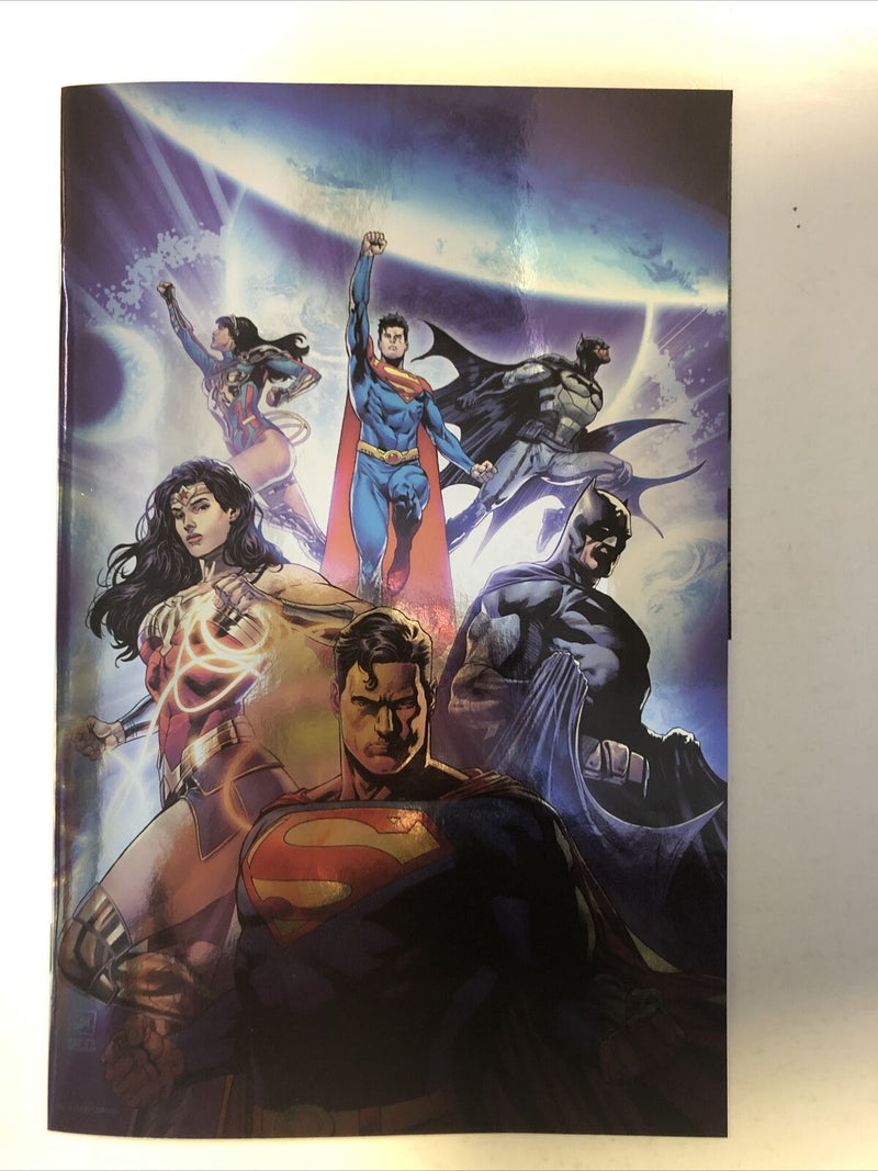 Dark Crisis (2022)