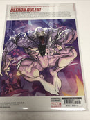 Savage Avengers Escape from Nueva York  (2023) Marvel TPB SC Magno