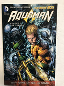 Aquaman Vol.1: The Trench (the New 52) | Paperback (2013) (NM) Geoff Johns