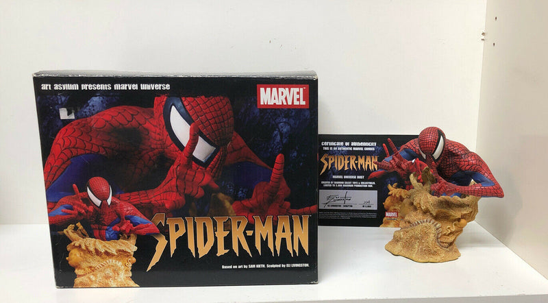 Spider-Man Marvel Universe Bust Statue | 224/5000 | Sculpted By Livingston