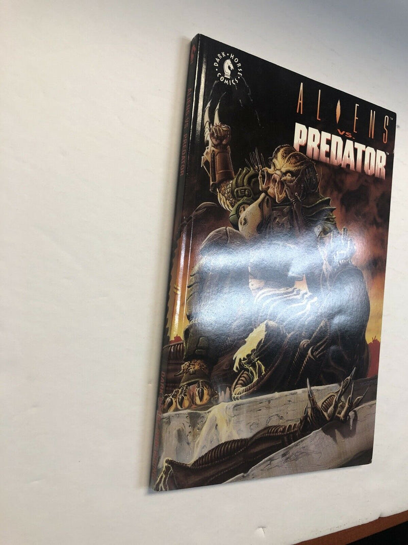 Aliens Vs Predator | Trade Paperback | (1991) (NM) 1st Print | Dark Horse Comics