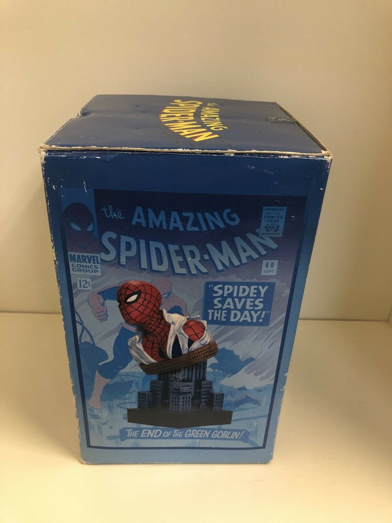 Marvel Amazing Spider-Man 8" Bust Dynamic Forces 2002