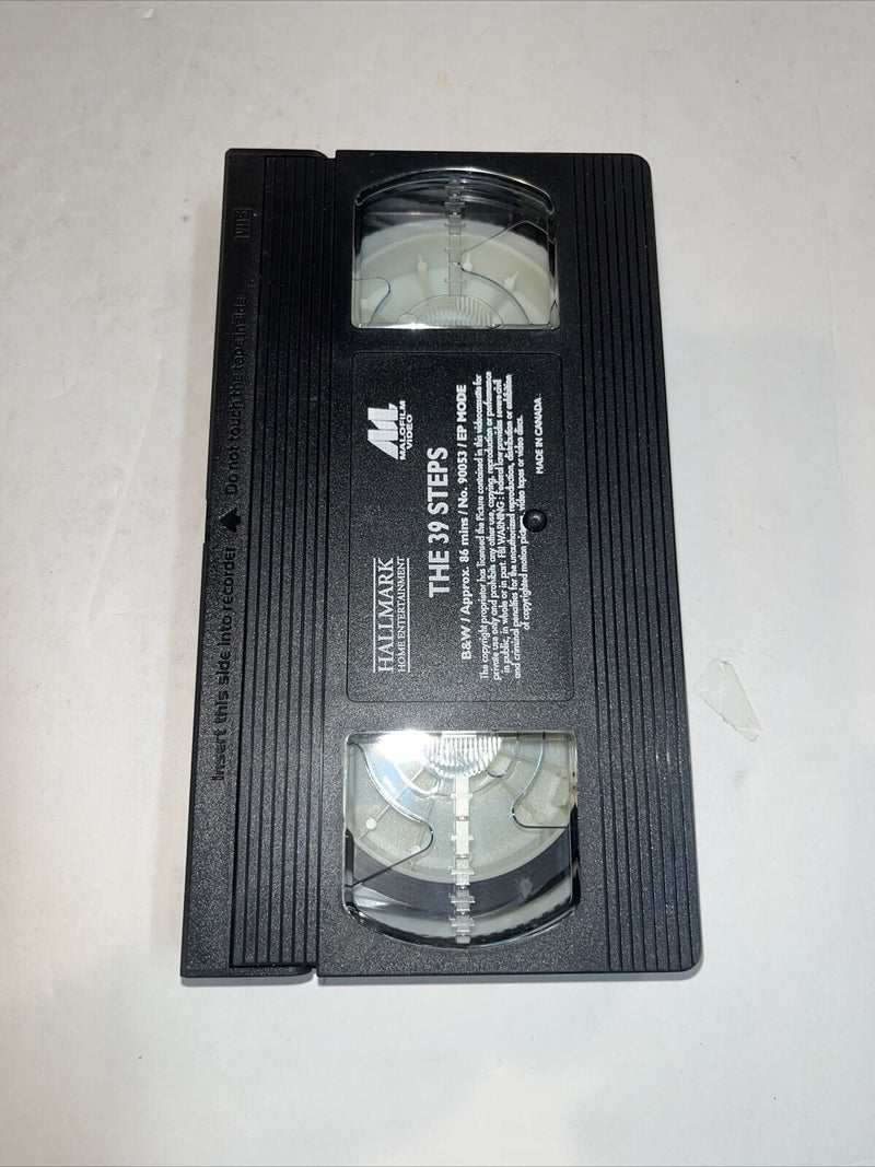 The 39 Steps (VHS 1995) Alfred Hitchcock • Robert Donat • Madelene Carroll