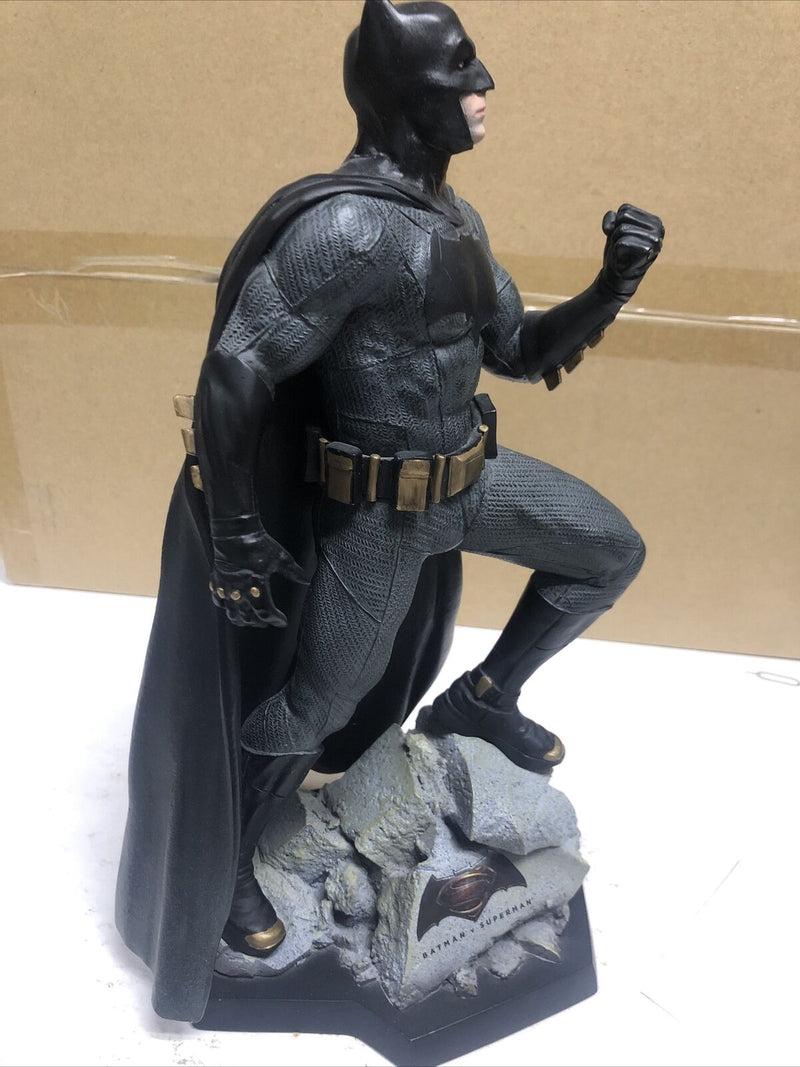 Batman V Superman: Dawn of Justice Collector's Edition Batman Statue