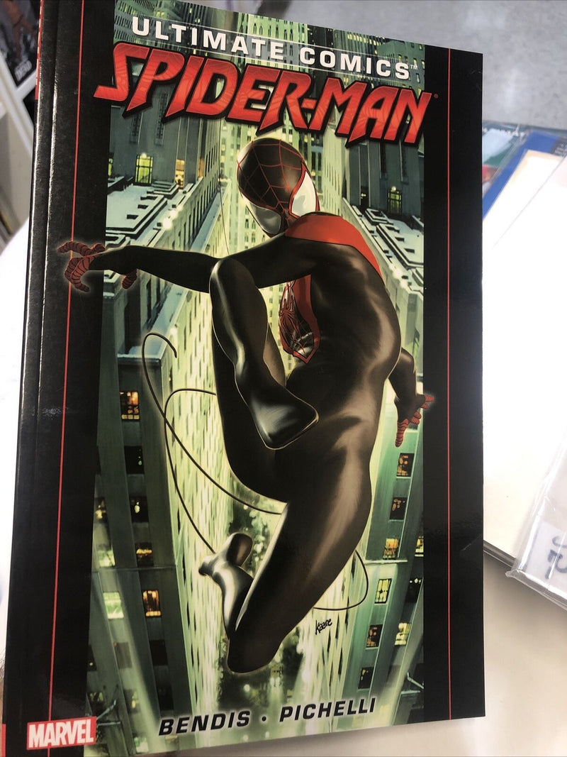 Ultimate Comics Spider-Man Vol.1  (2013) Marvel TPB SC B.M.Bendis