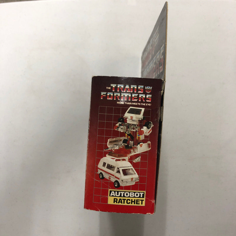 Ratchet Vintage 1984 G1 Transformers Hasbro Action Figure In Box Complete
