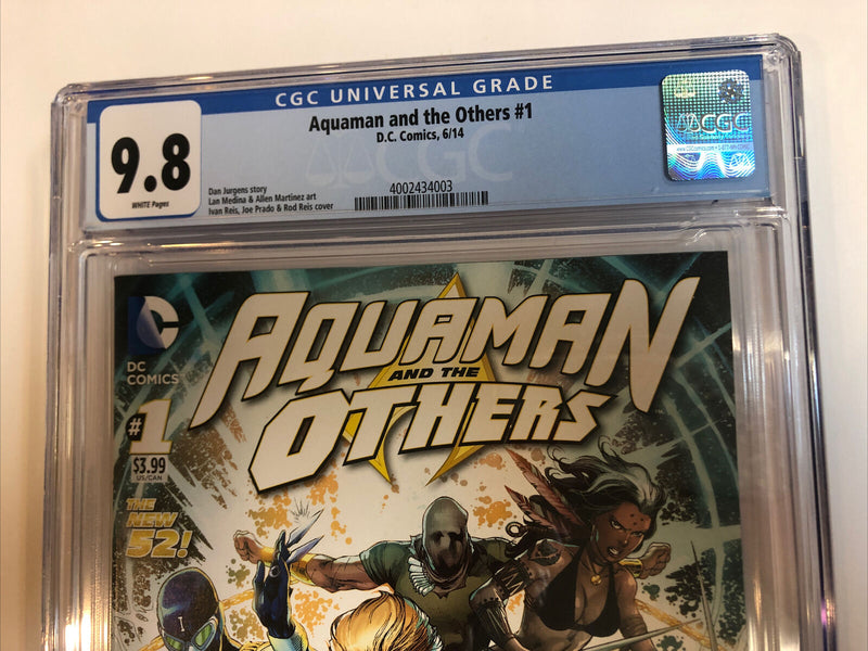 Aquaman And The Others (2014)