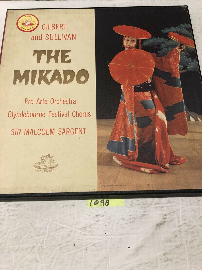 The Mikado Gilbert and Sullivan Pro Arte Orchestra Vinyl  LP Album Box Set